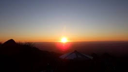 記事サムネイル: 【2025 冬】関東で年末年始に行きたいグランピング｜貸切サウナで過ごす年越し＆初日の出ガイド